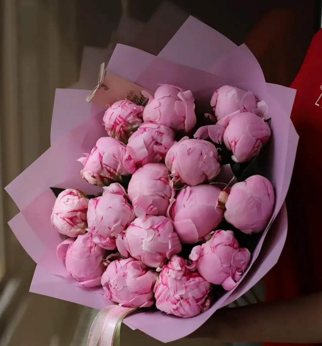 Букет из 17 розовых пионов (Z5014) | Give Flowers